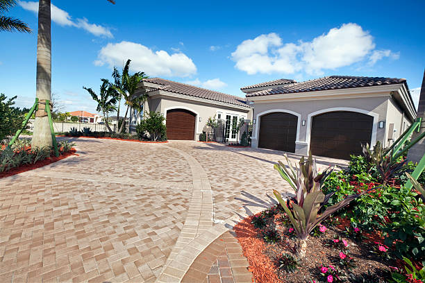 Best Driveway Paving Near Me  in Siloam Springs, AR